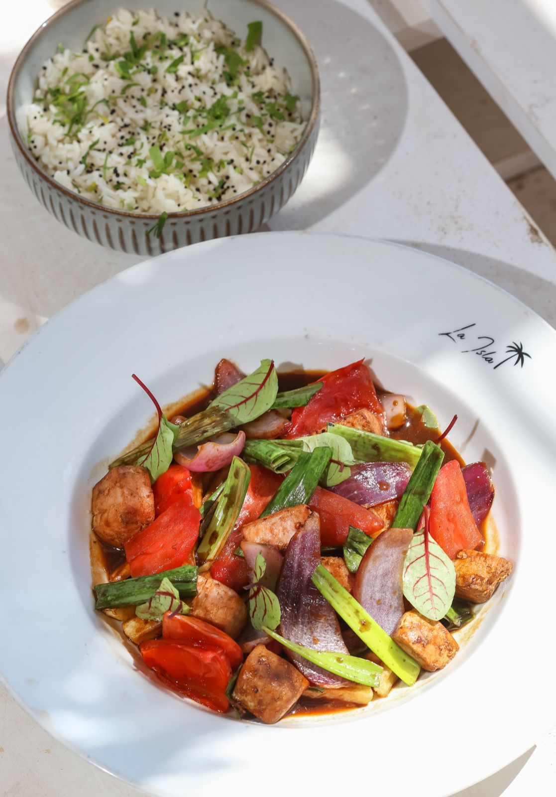 Atún saltado